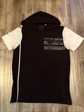 NWOT Guess Black Hoodie Tee with White Sleeves and Subtle Logo